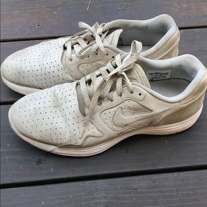 Nike Lunarlon men’s sneakers
